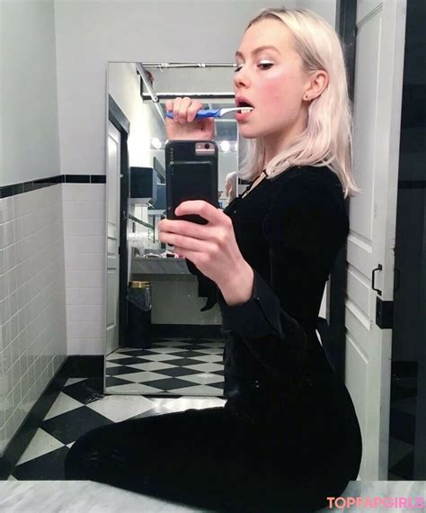 phoebe bridgers topless|PHOEBE BRIDGERS Nude